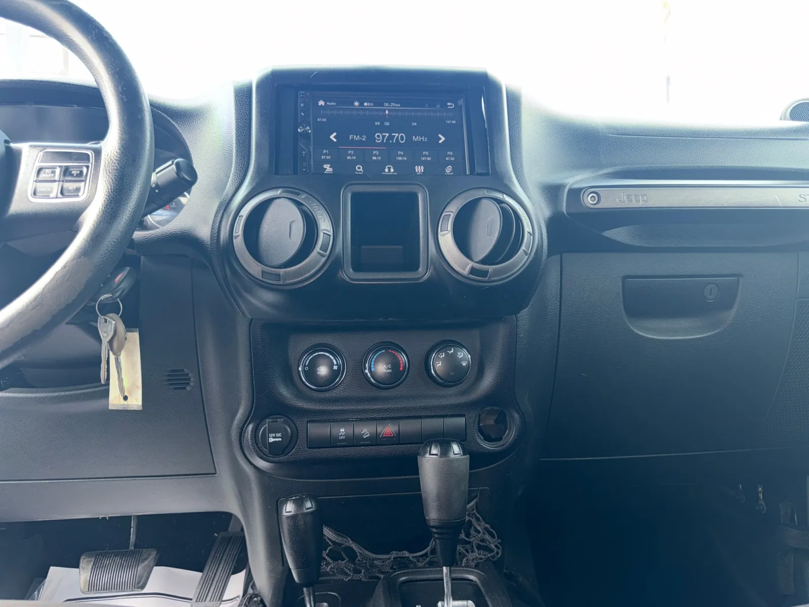 2014 Jeep Wrangler Unlimited Sport - Photo 15