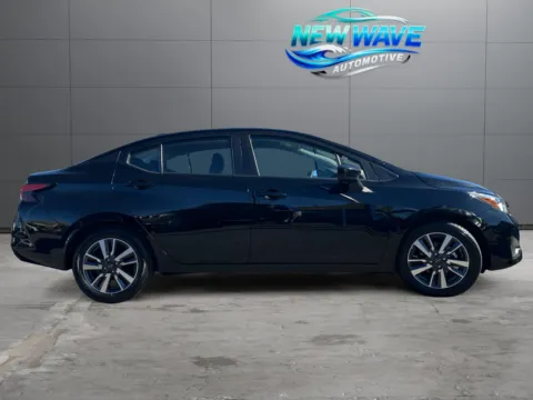 More photos of 2023 Nissan Versa 1.6 SV Xtronic CVT at New Wave Automotive, CO