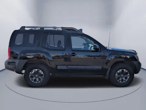 More photos of 2015 Nissan Xterra PRO-4X at New Wave Automotive, CO