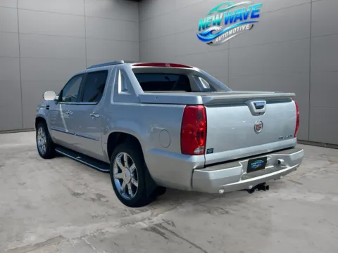Another view of 2013 Cadillac Escalade EXT Luxury for sale in Denver, CO at New Wave Automotive