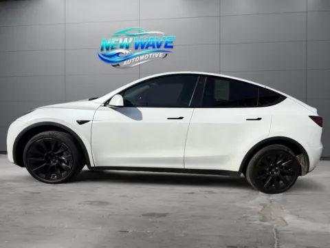 Photos of 2020 Tesla Model Y Long Range Dual Motor All-Wheel Drive for sale in Denver, CO at New Wave Automotive