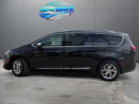 Photos of 2019 Chrysler Pacifica Limited for sale in Denver, CO at New Wave Automotive