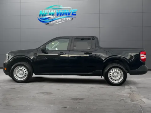 Photos of 2022 Ford Maverick XL for sale in Denver, CO at New Wave Automotive