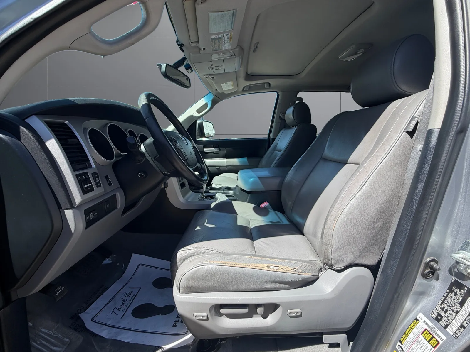 Toyota Tundra photo 10