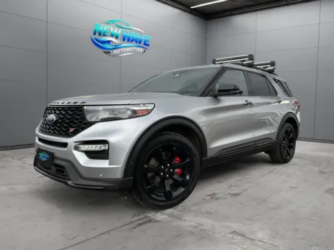 Silver 2020 Ford Explorer ST for sale in Denver, CO
