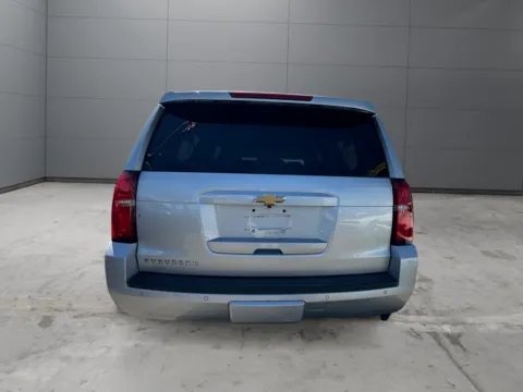 More photos of 2016 Chevrolet Suburban LT at New Wave Automotive, CO