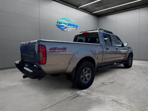 More photos of 2003 Nissan Frontier XE-V6 at New Wave Automotive, CO