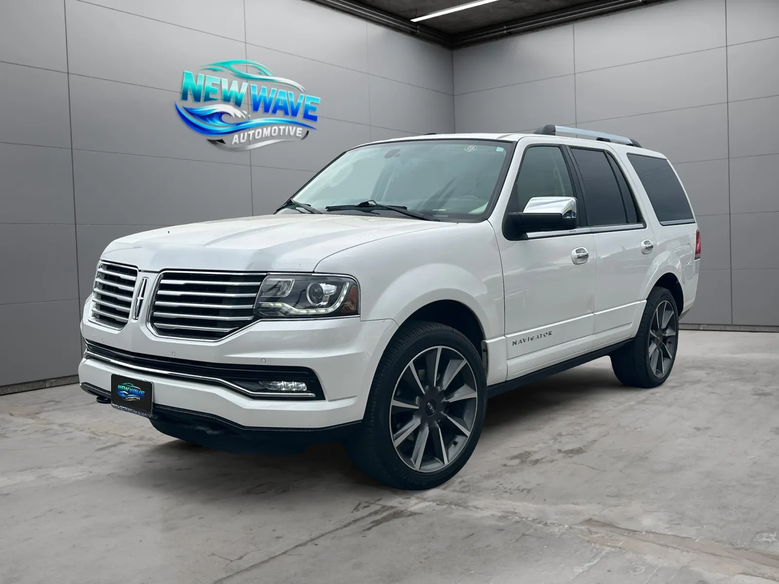 2016 Lincoln Navigator 4x4 Reserve's photo