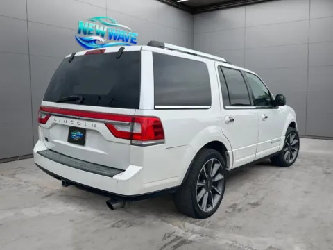 More photos of 2016 Lincoln Navigator Reserve at New Wave Automotive, CO