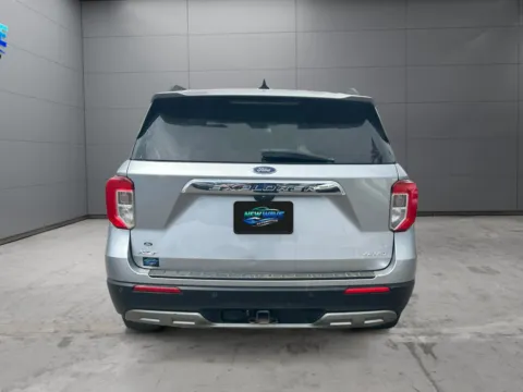More photos of 2022 Ford Explorer XLT at New Wave Automotive, CO