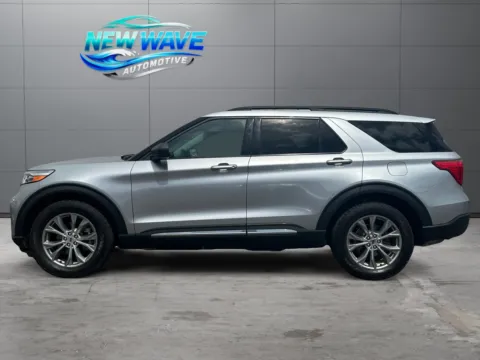Photos of 2022 Ford Explorer XLT for sale in Denver, CO at New Wave Automotive