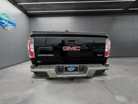 More photos of 2017 GMC Canyon SLE at New Wave Automotive, CO