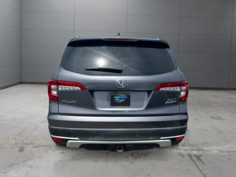 More photos of 2019 Honda Pilot Elite at New Wave Automotive, CO