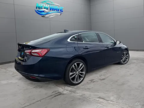 More photos of 2022 Chevrolet Malibu FWD LT at New Wave Automotive, CO