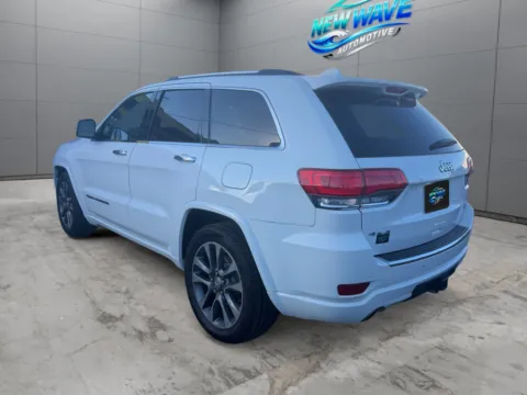 Another view of 2017 Jeep Grand Cherokee Overland 4x4 for sale in Denver, CO at New Wave Automotive