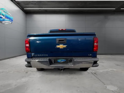 More photos of 2019 Chevrolet Silverado 1500 LD LT at New Wave Automotive, CO