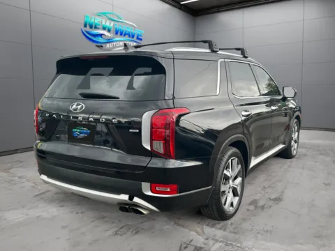 More photos of 2021 Hyundai Palisade SEL at New Wave Automotive, CO