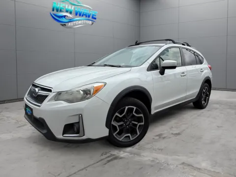 White 2017 Subaru Crosstrek 2.0i Premium for sale in Denver, CO