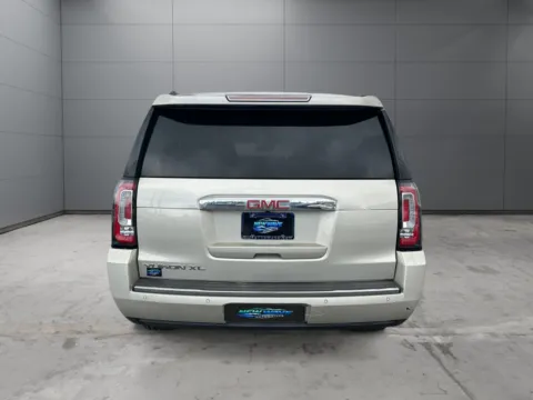 More photos of 2016 GMC Yukon XL Denali at New Wave Automotive, CO