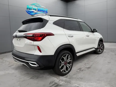 More photos of 2021 Kia Seltos SX Turbo at New Wave Automotive, CO