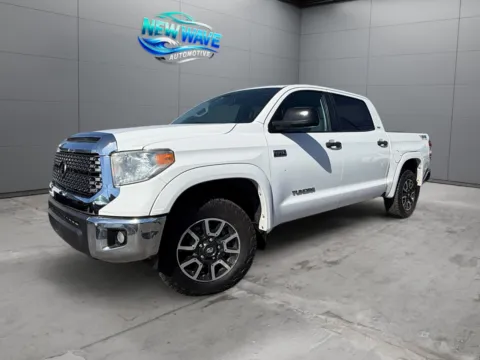 White 2017 Toyota Tundra SR5 5.7L V8 for sale in Denver, CO