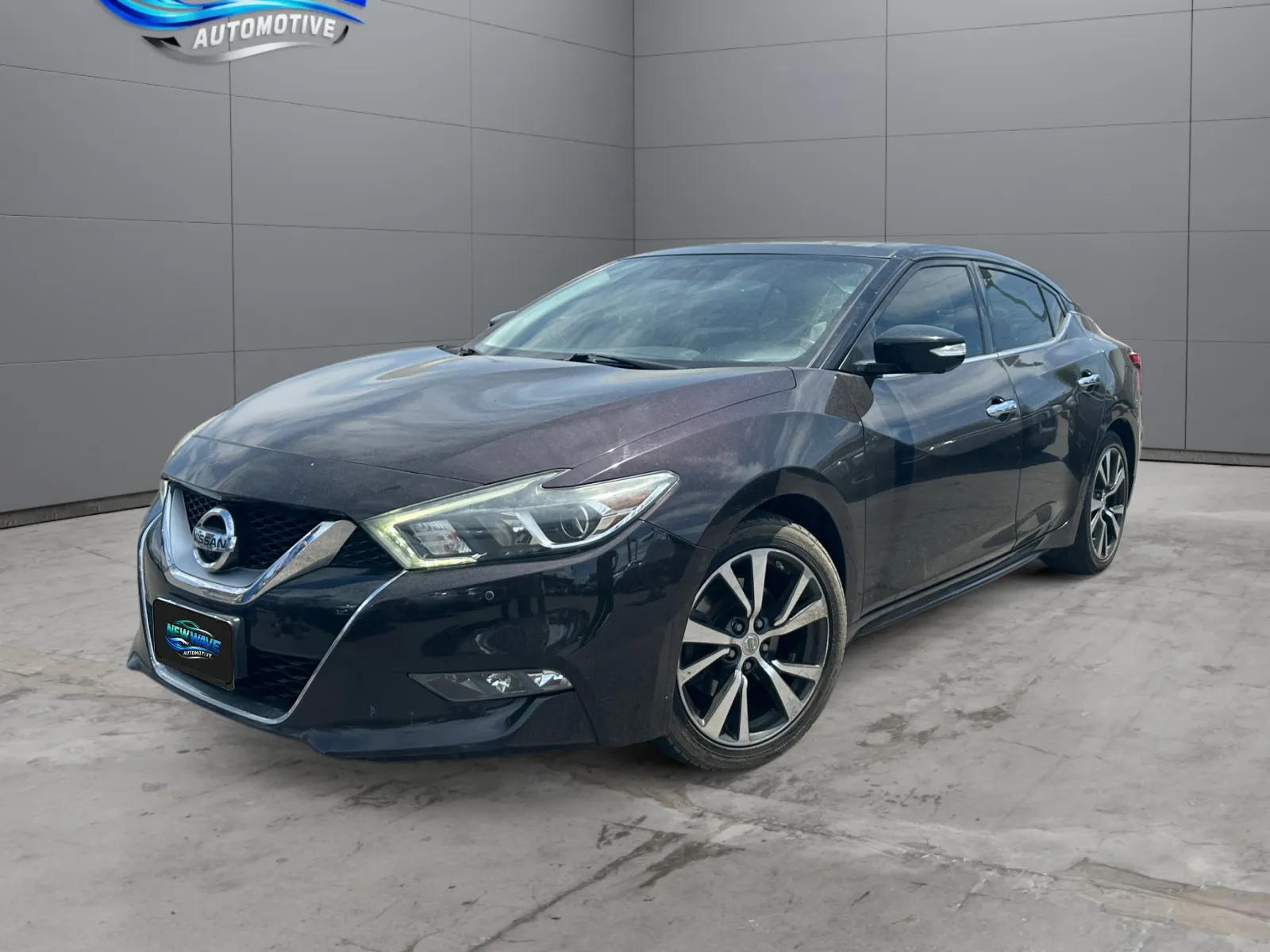 2016 Nissan Maxima Platinum's photo