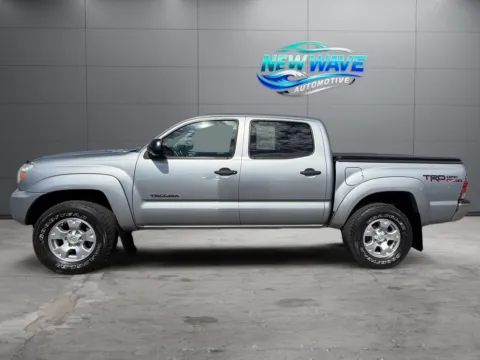 Photos of 2014 Toyota Tacoma Base V6 for sale in Denver, CO at New Wave Automotive