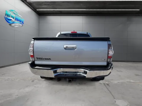 More photos of 2014 Toyota Tacoma Base V6 at New Wave Automotive, CO