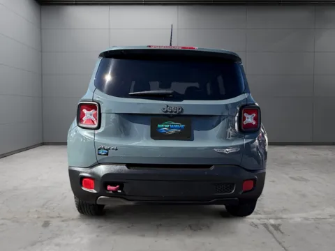 More photos of 2017 JEEP RENEGADE Deserthawk at New Wave Automotive, CO
