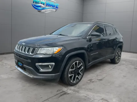 Silver 2018 Jeep Compass Limited 4x4 for sale in Denver, CO