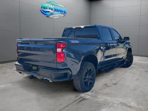 More photos of 2021 Chevrolet Silverado 1500 4WD Crew Cab Short Bed LT Trail Boss at New Wave Automotive, CO