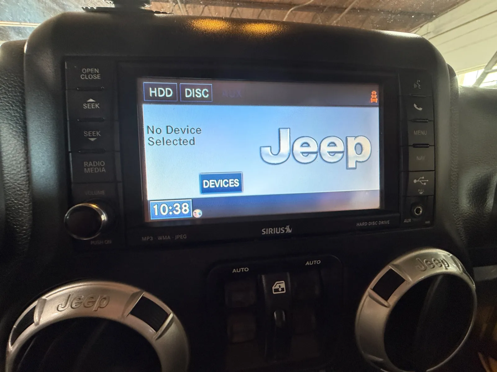 Jeep Wrangler photo 21