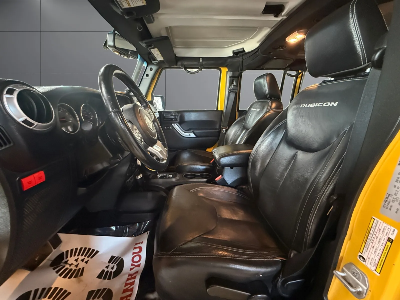 Jeep Wrangler photo 10