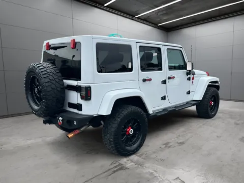 More photos of 2016 Jeep Wrangler Unlimited Backcountry at New Wave Automotive, CO