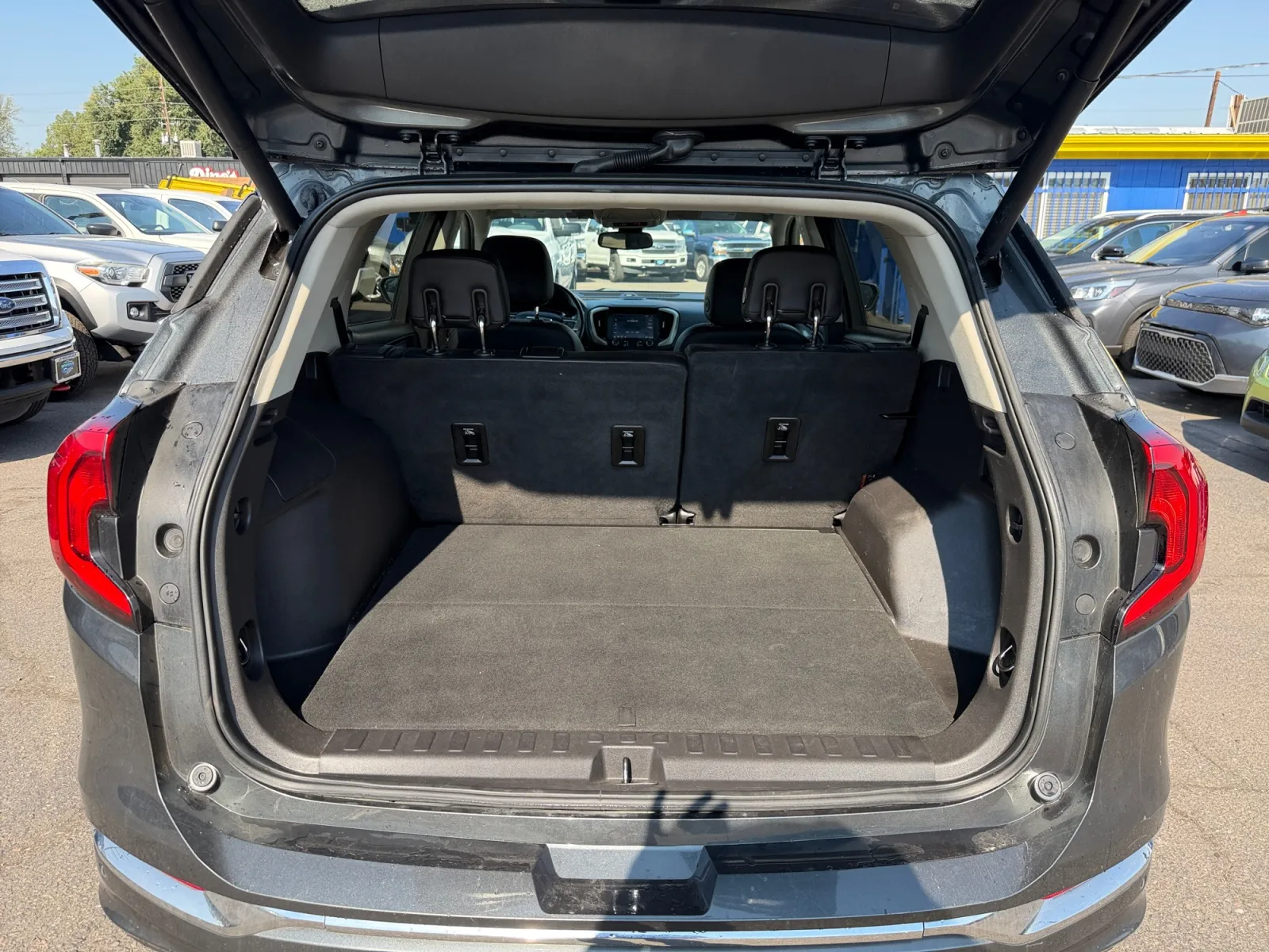 GMC Terrain photo 19