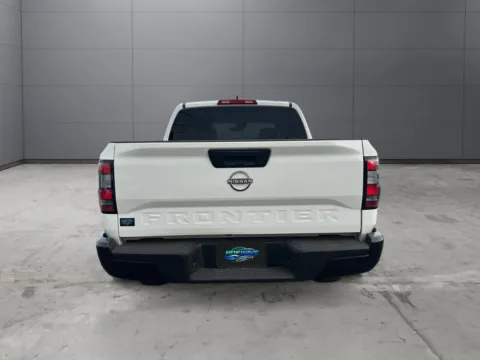 More photos of 2022 Nissan Frontier Crew Cab S 4x2 at New Wave Automotive, CO