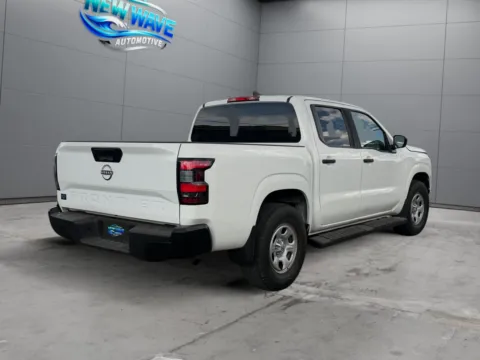 More photos of 2022 Nissan Frontier Crew Cab S 4x2 at New Wave Automotive, CO