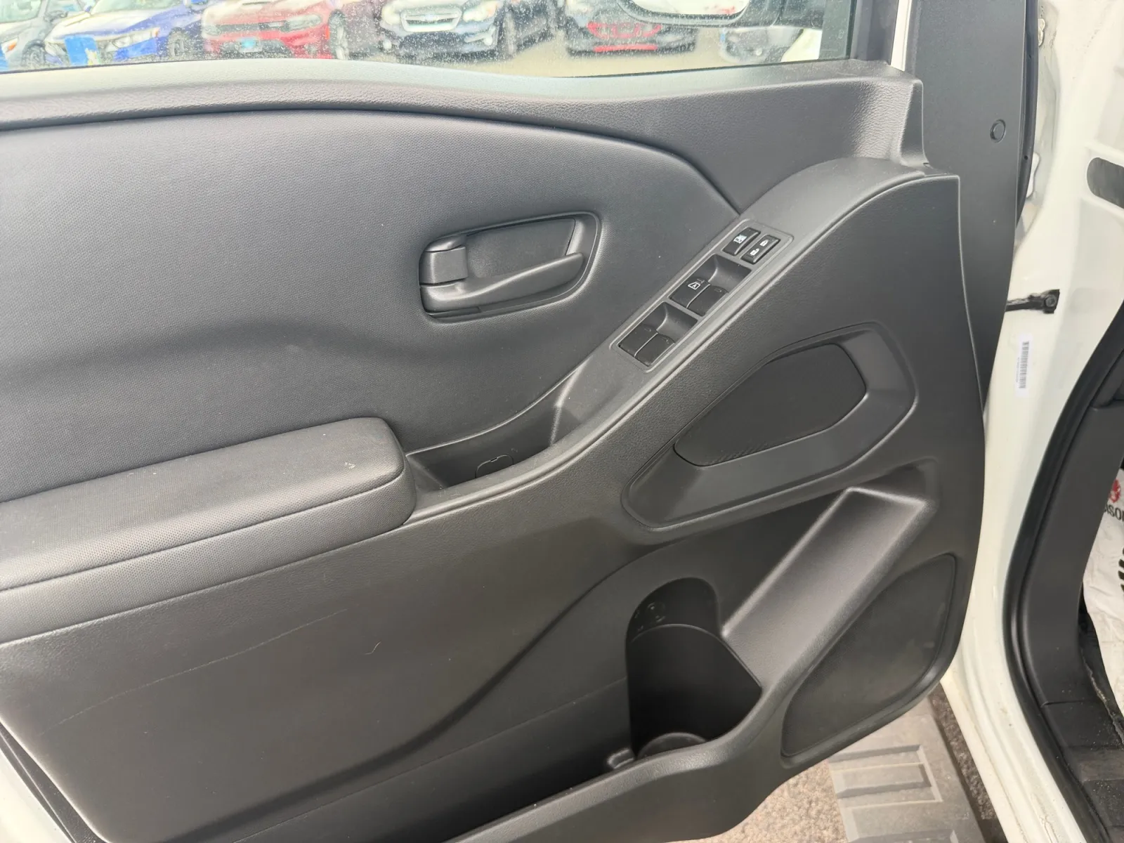 Nissan Frontier photo 11