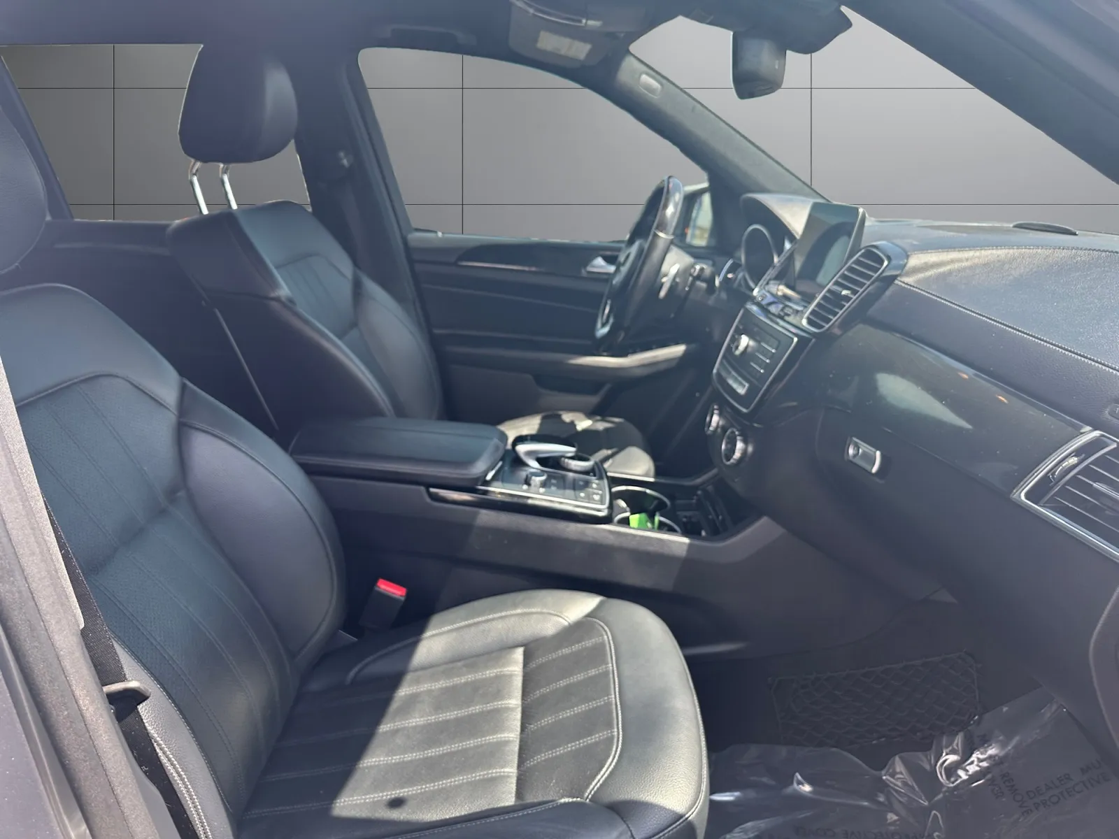 Mercedes-Benz GLS 450 photo 17