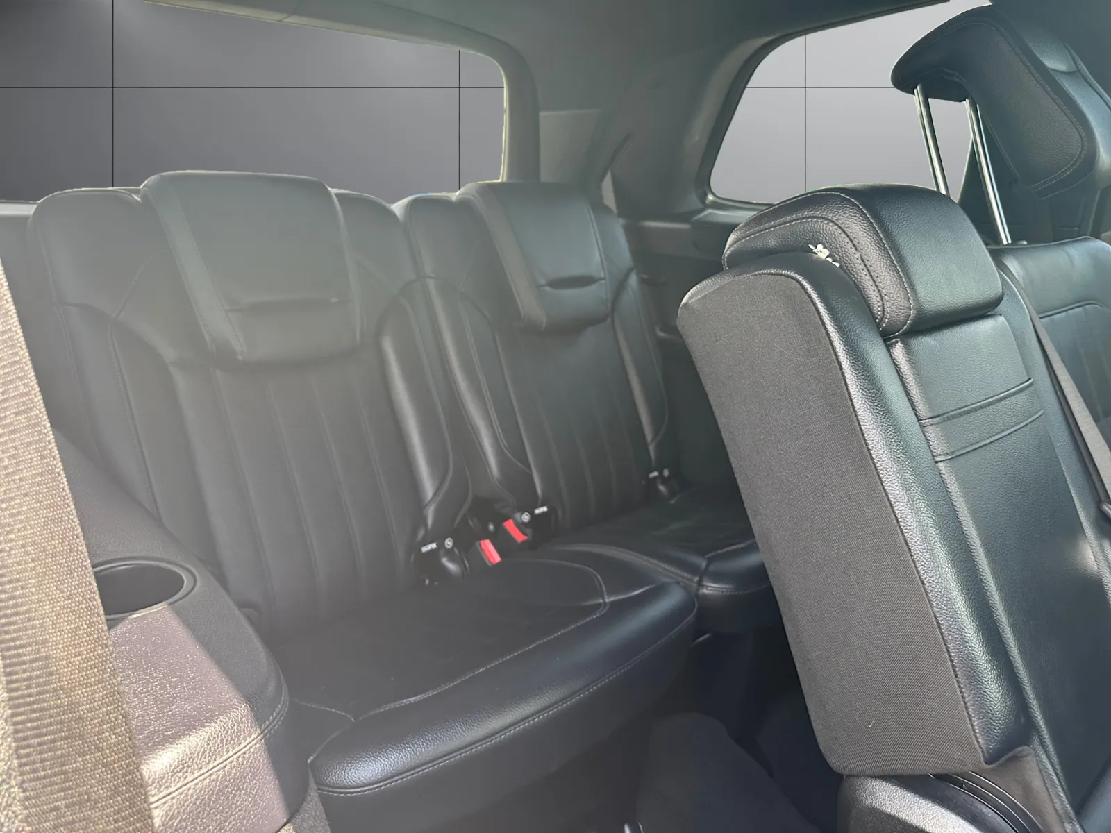 Mercedes-Benz GLS 450 photo 18