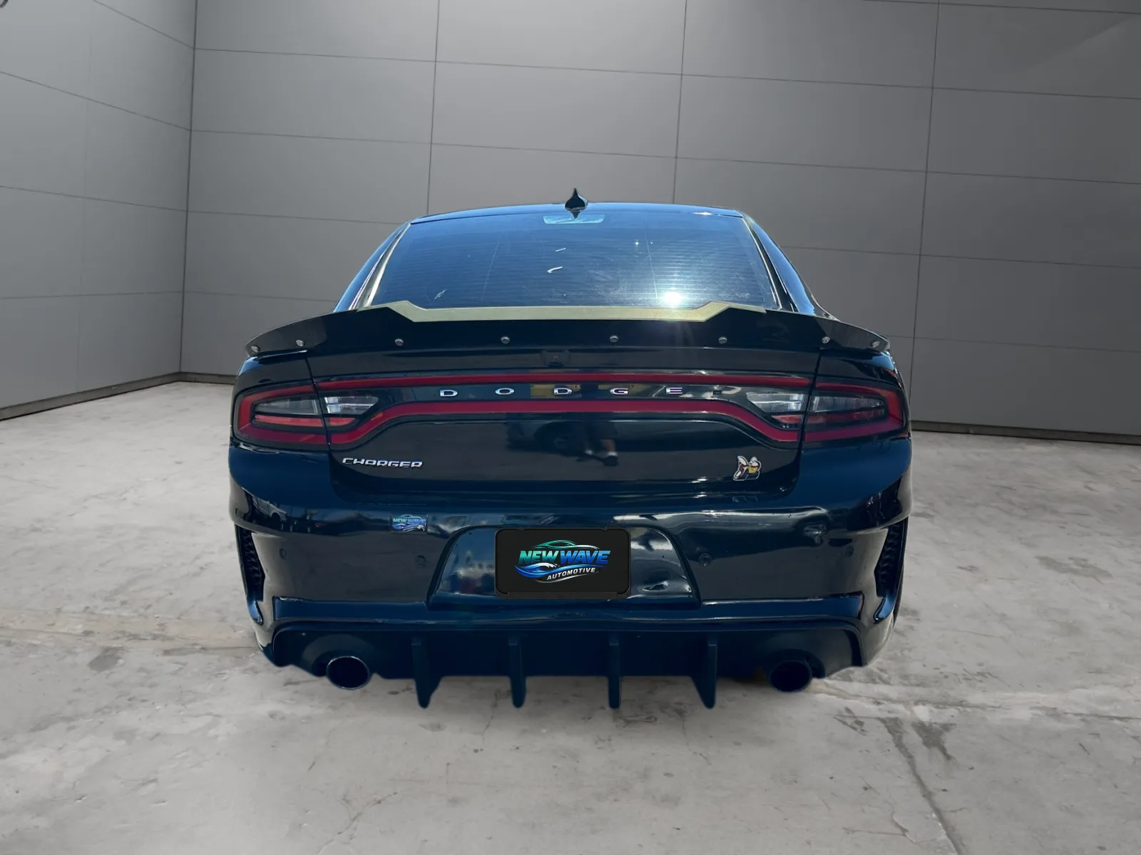 Dodge Charger photo 4