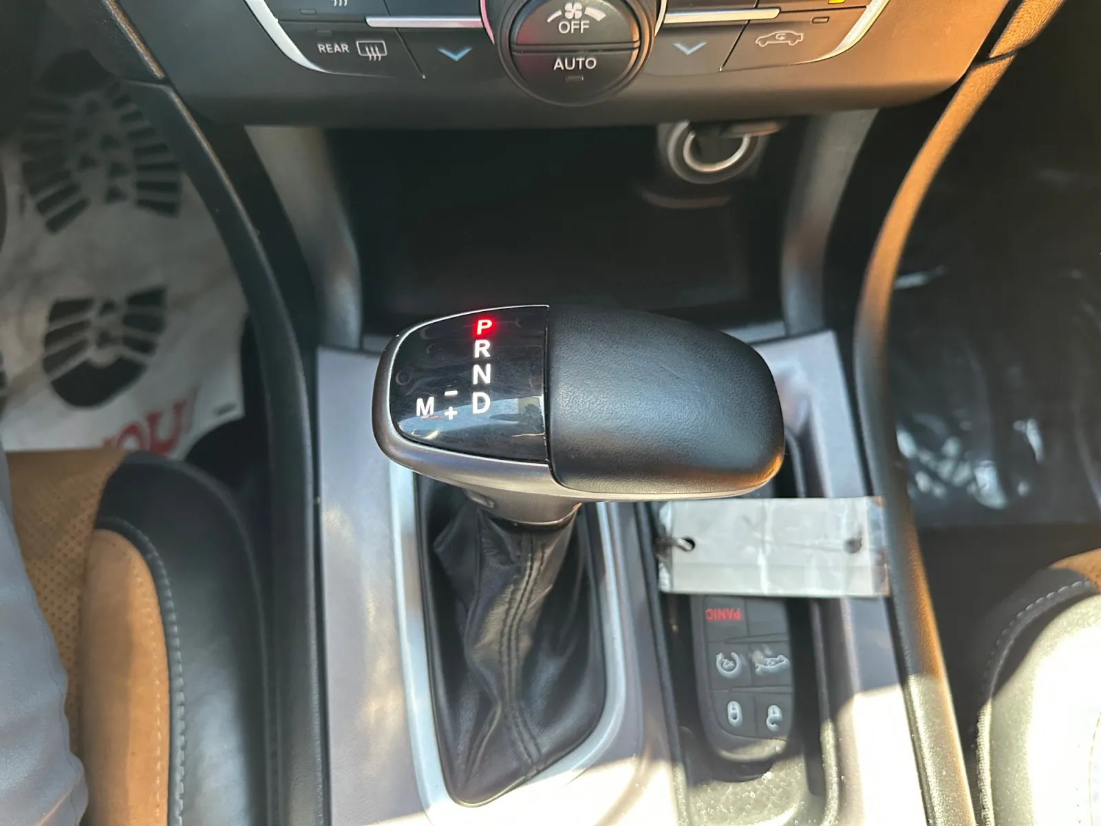 Dodge Charger photo 22