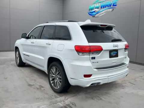 Another view of 2017 Jeep Grand Cherokee Summit for sale in Denver, CO at New Wave Automotive