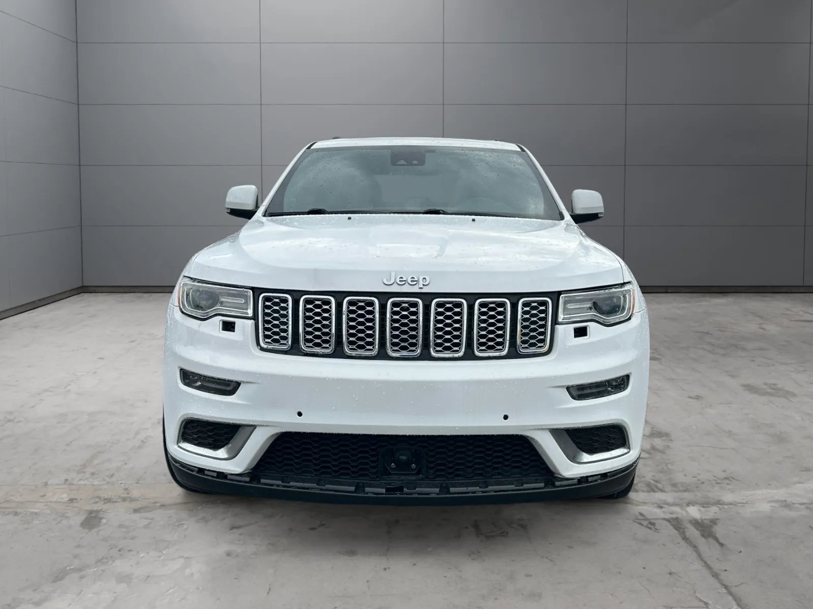 Jeep Grand Cherokee photo 8