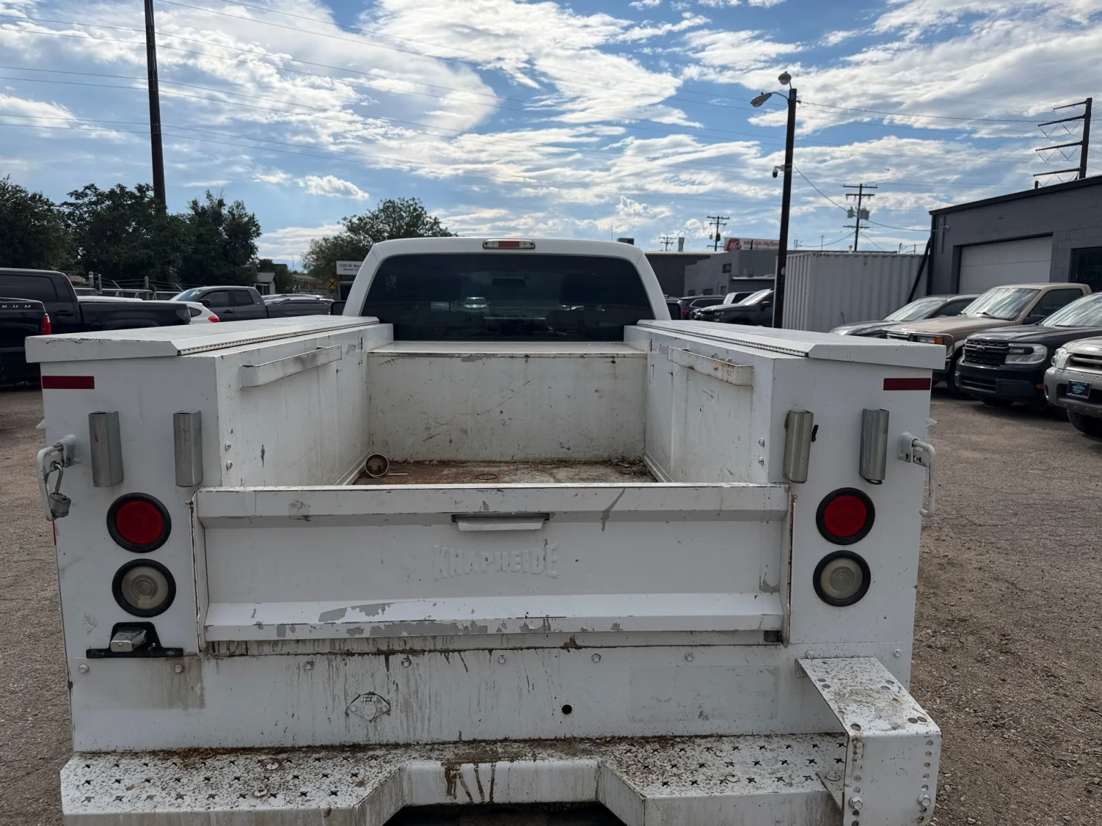 Ford F-350 photo 19