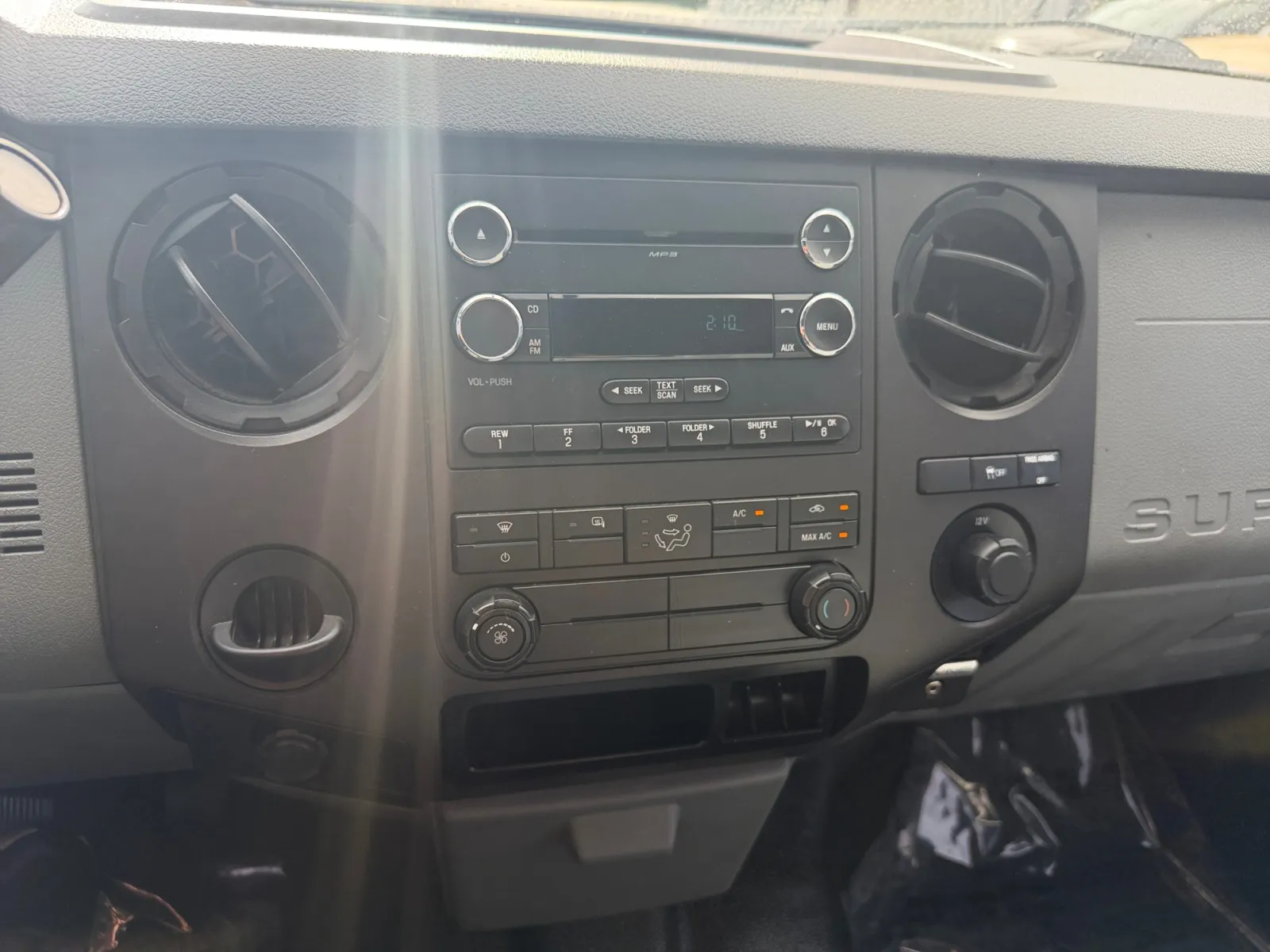 Ford F-350 photo 21