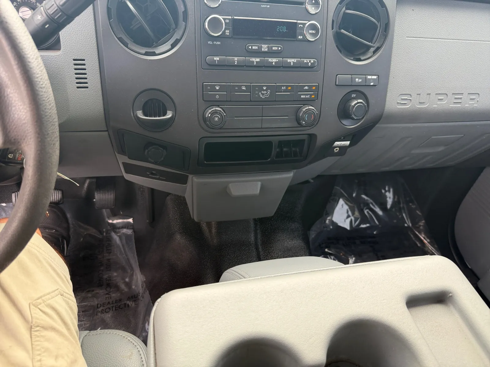 Ford F-350 photo 15