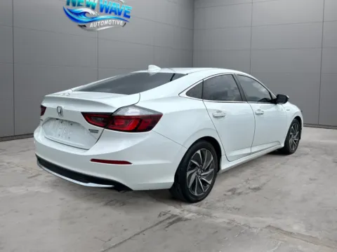 More photos of 2022 Honda Insight Touring at New Wave Automotive, CO