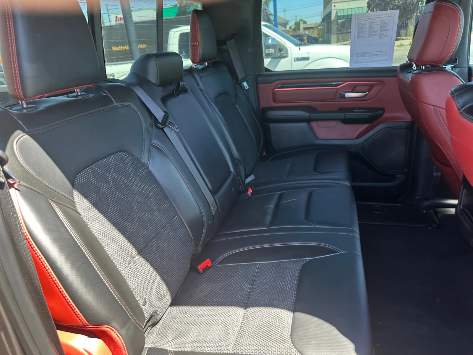 Ram 1500 photo 18