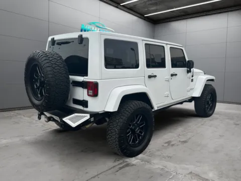 More photos of 2014 Jeep Wrangler Unlimited Altitude at New Wave Automotive, CO